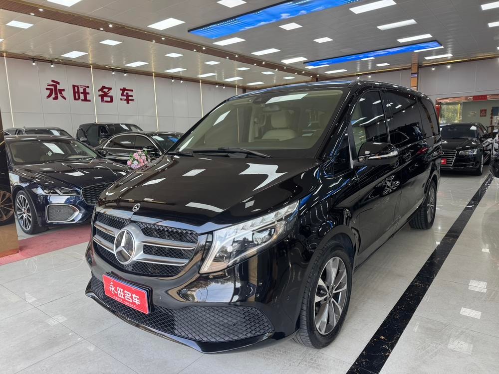 Mercedes-Benz V-Class 2021 — фото автомобиля