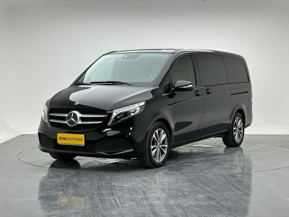 Mercedes-Benz V-Class 2021 — фото автомобиля