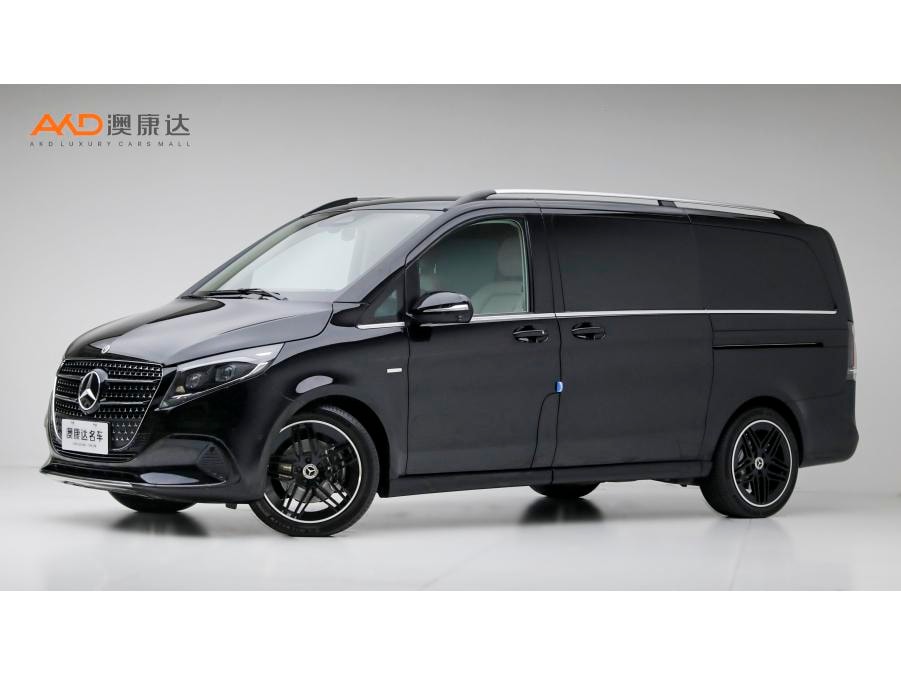 Mercedes-Benz V-Class 2024 — фото автомобиля