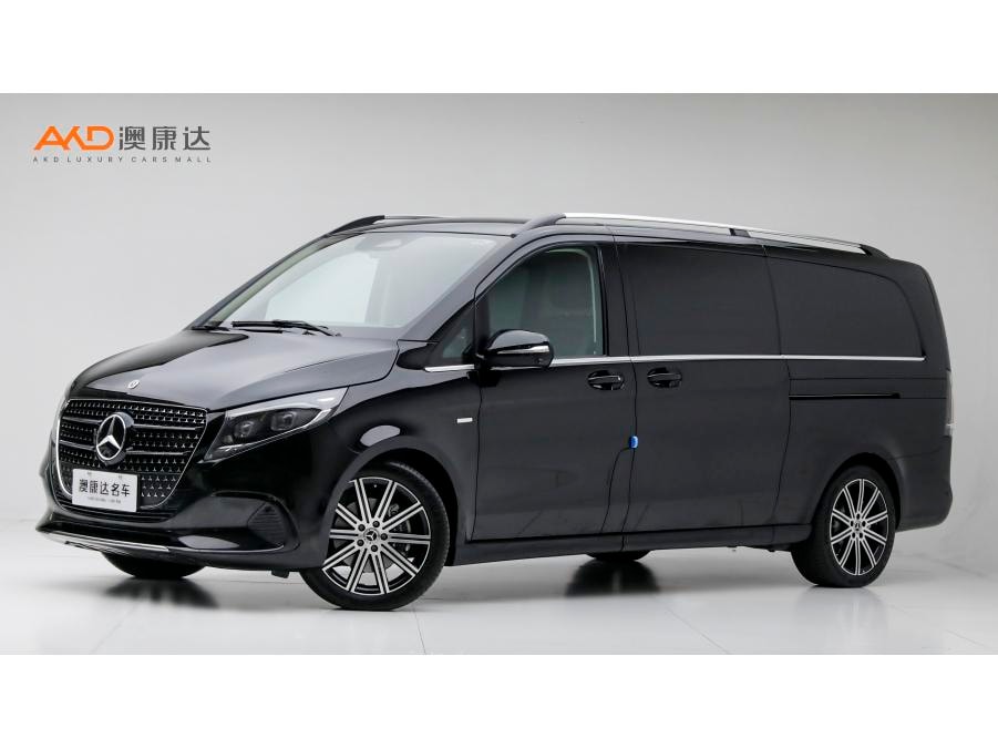 Mercedes-Benz V-Class 2024 — фото автомобиля