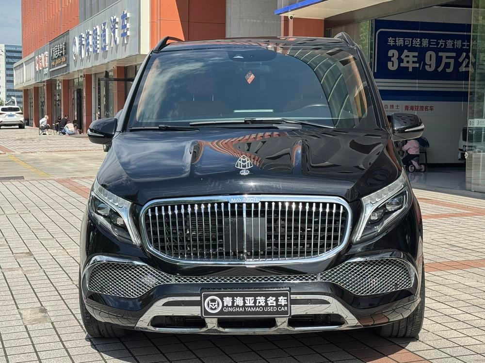 Mercedes-Benz V-Class 2021 — фото автомобиля