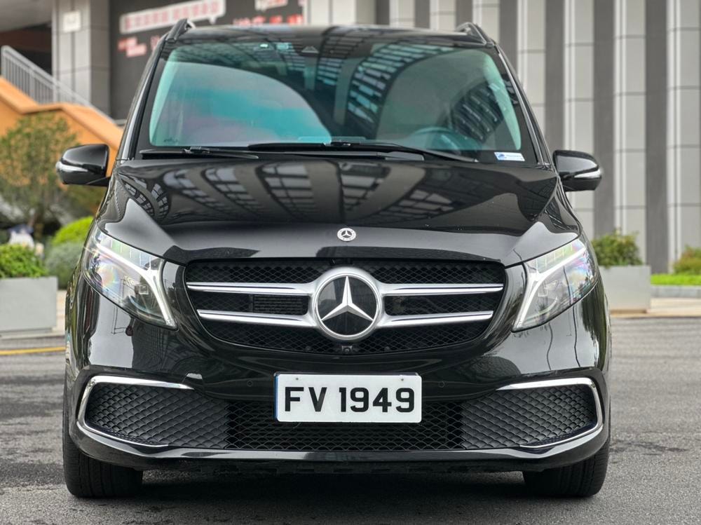 Mercedes-Benz V-Class 2022 — фото автомобиля
