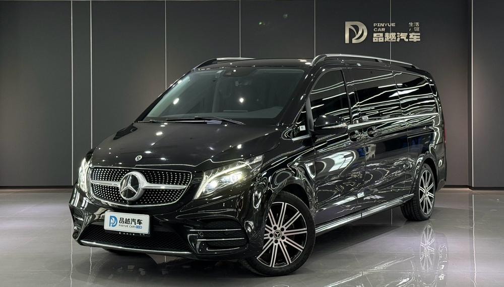 Mercedes-Benz V-Class 2022 — фото автомобиля 1