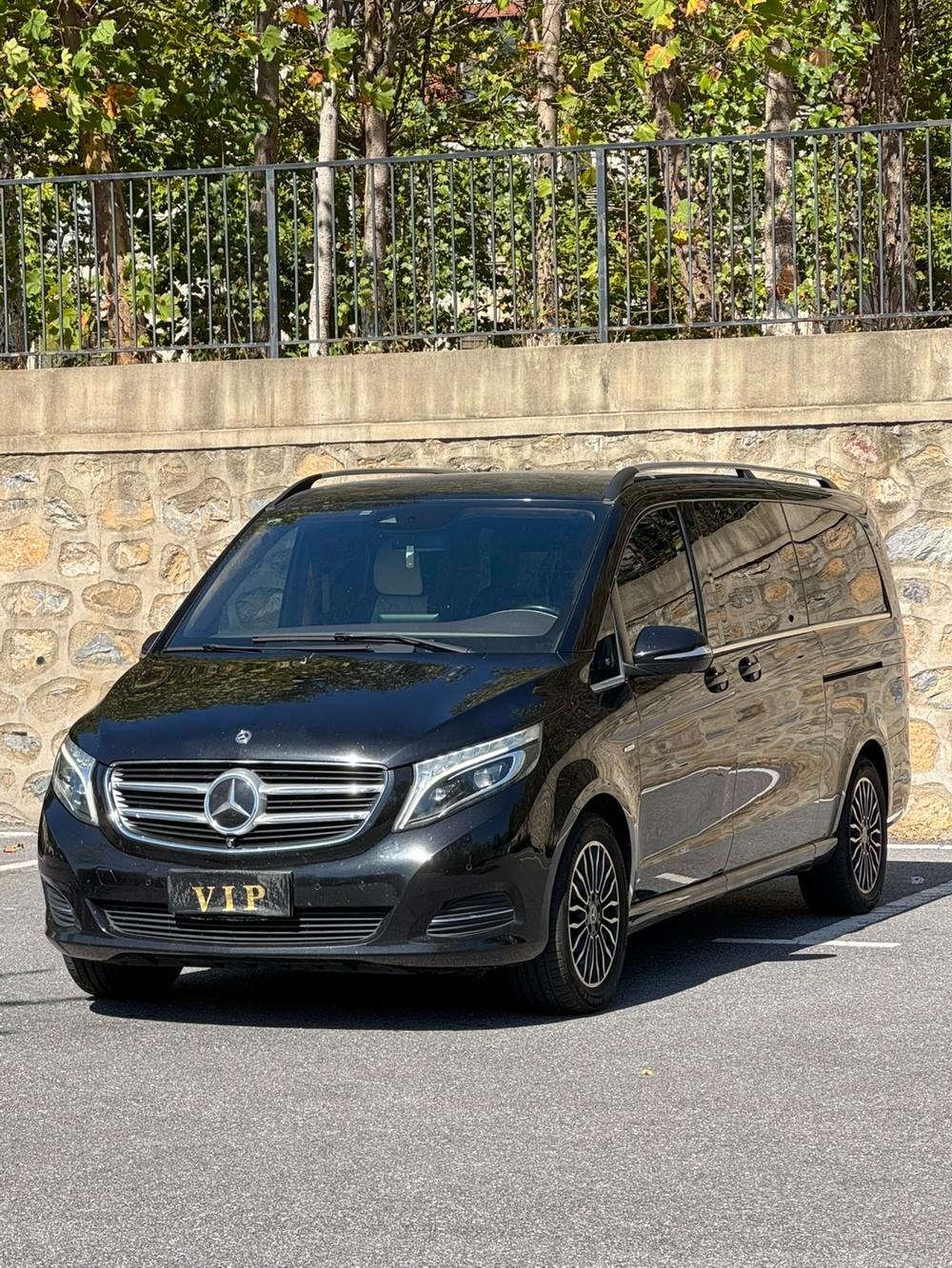 Mercedes-Benz V-Class 2018 — фото автомобиля