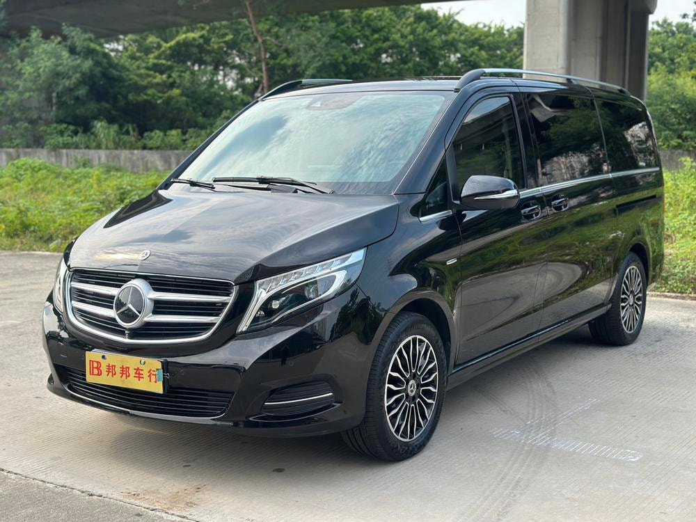 Mercedes-Benz V-Class 2018 — фото автомобиля