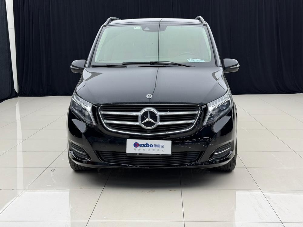 Mercedes-Benz V-Class 2018 — фото автомобиля