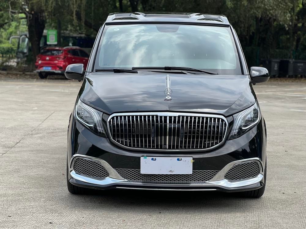 Mercedes-Benz Vito 2023 — фото автомобиля