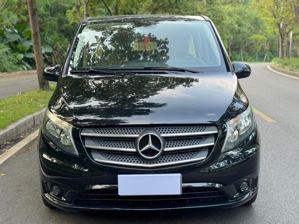 Mercedes-Benz Vito 2018 — фото автомобиля