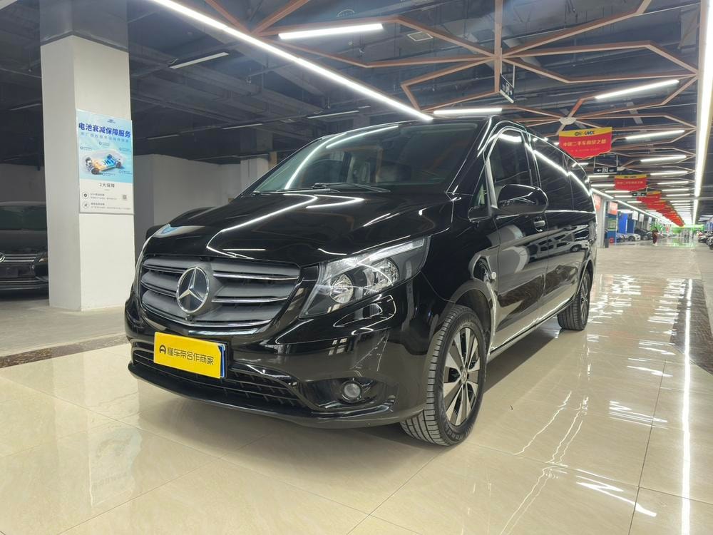 Mercedes-Benz Vito 2021 — фото автомобиля