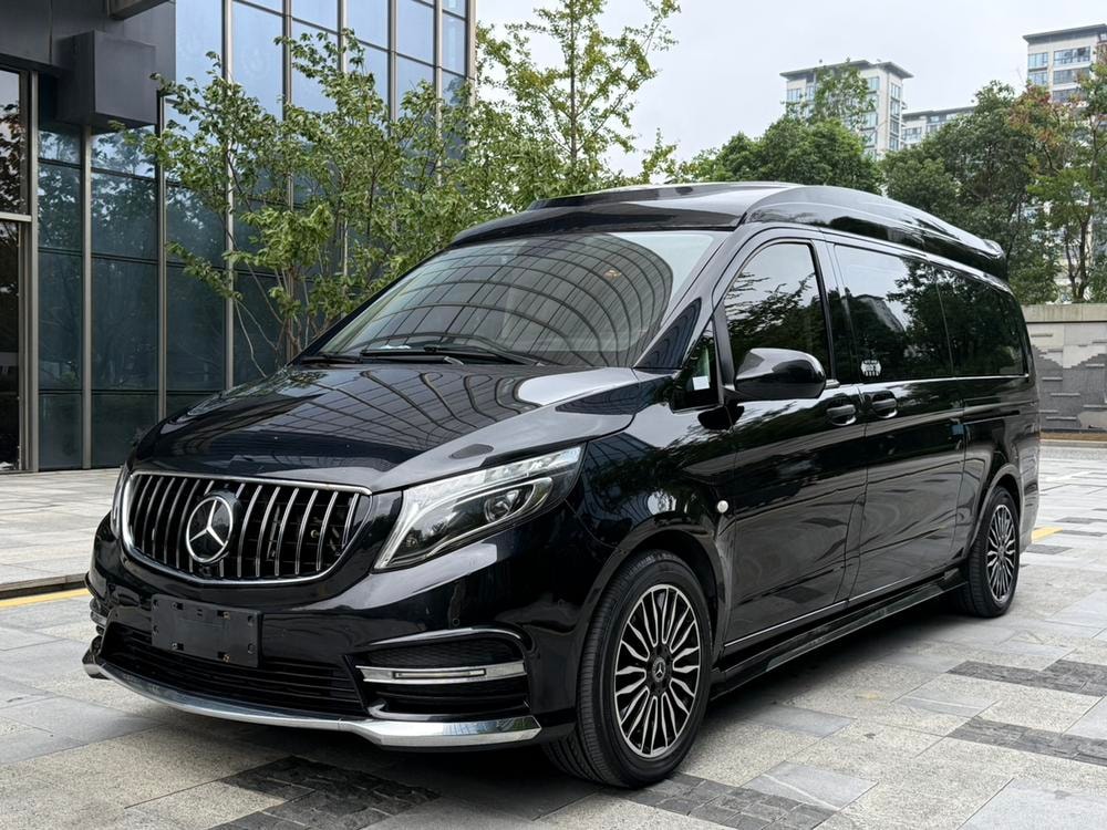 Mercedes-Benz Vito 2018 — фото автомобиля 1