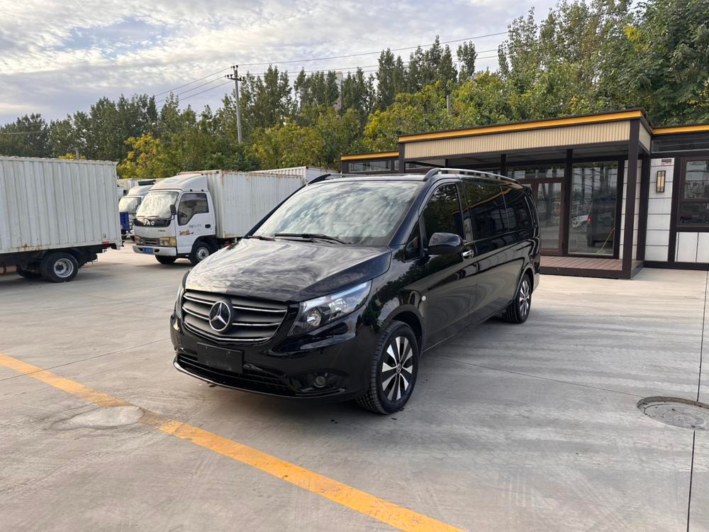 Mercedes-Benz Vito 2021 — фото автомобиля 1