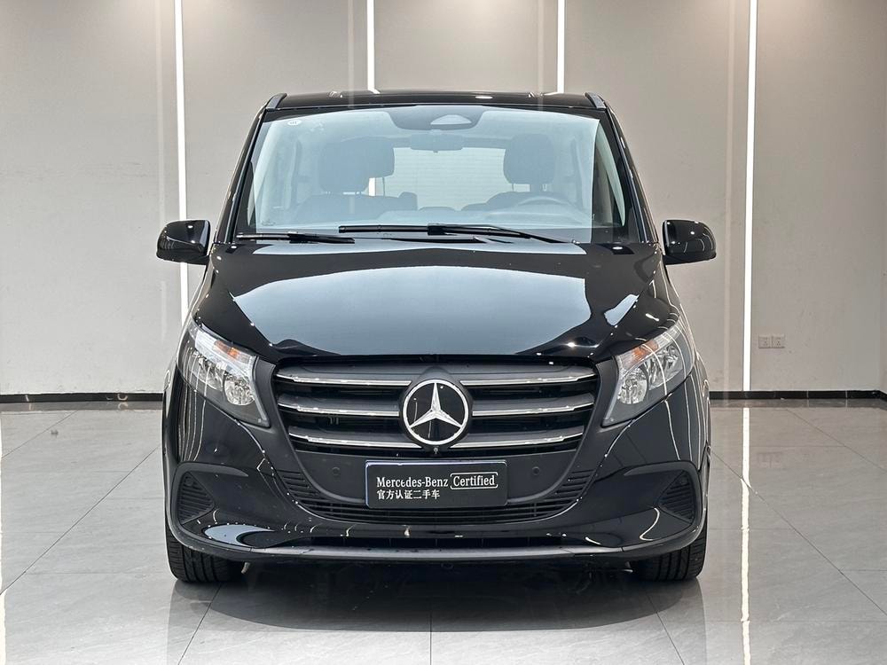 Mercedes-Benz Vito 2024 — фото автомобиля
