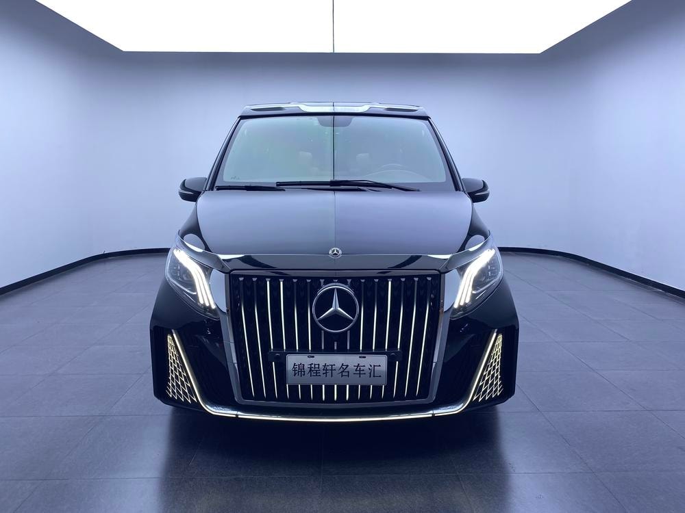Mercedes-Benz Vito 2023 — фото автомобиля