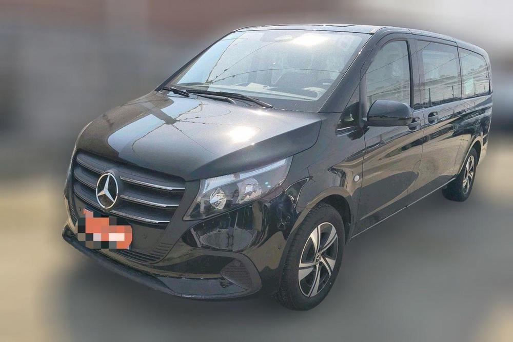 Mercedes-Benz Vito 2024 — фото автомобиля