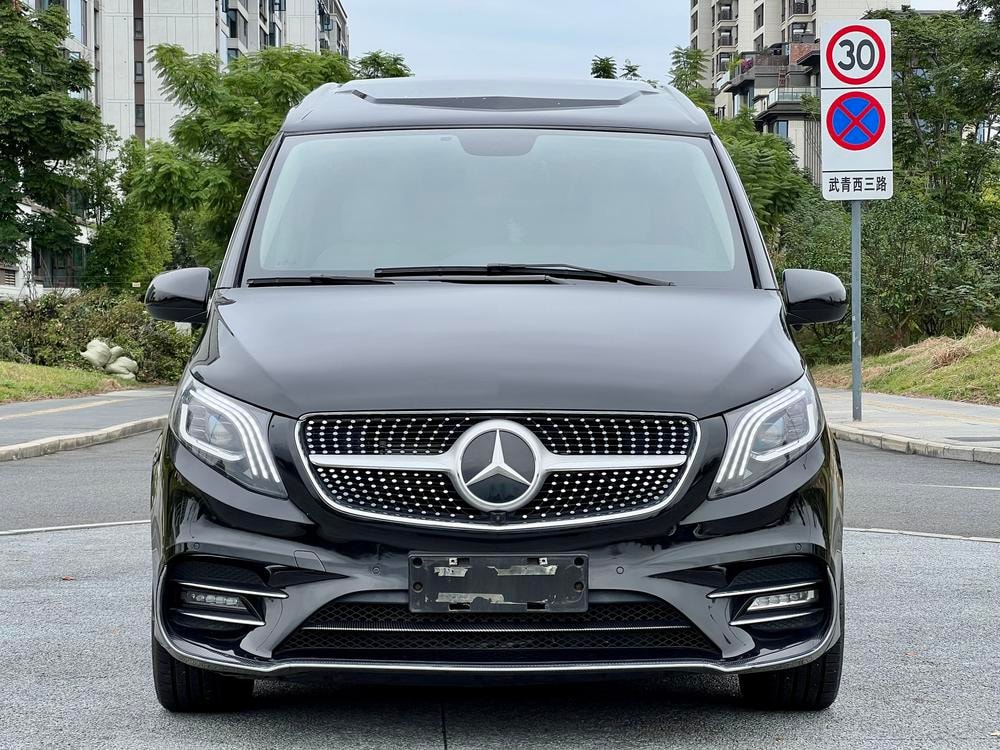 Mercedes-Benz Vito 2021 — фото автомобиля