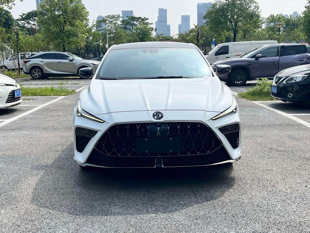 MG 5 Scorpio 2022 — фото автомобиля 1