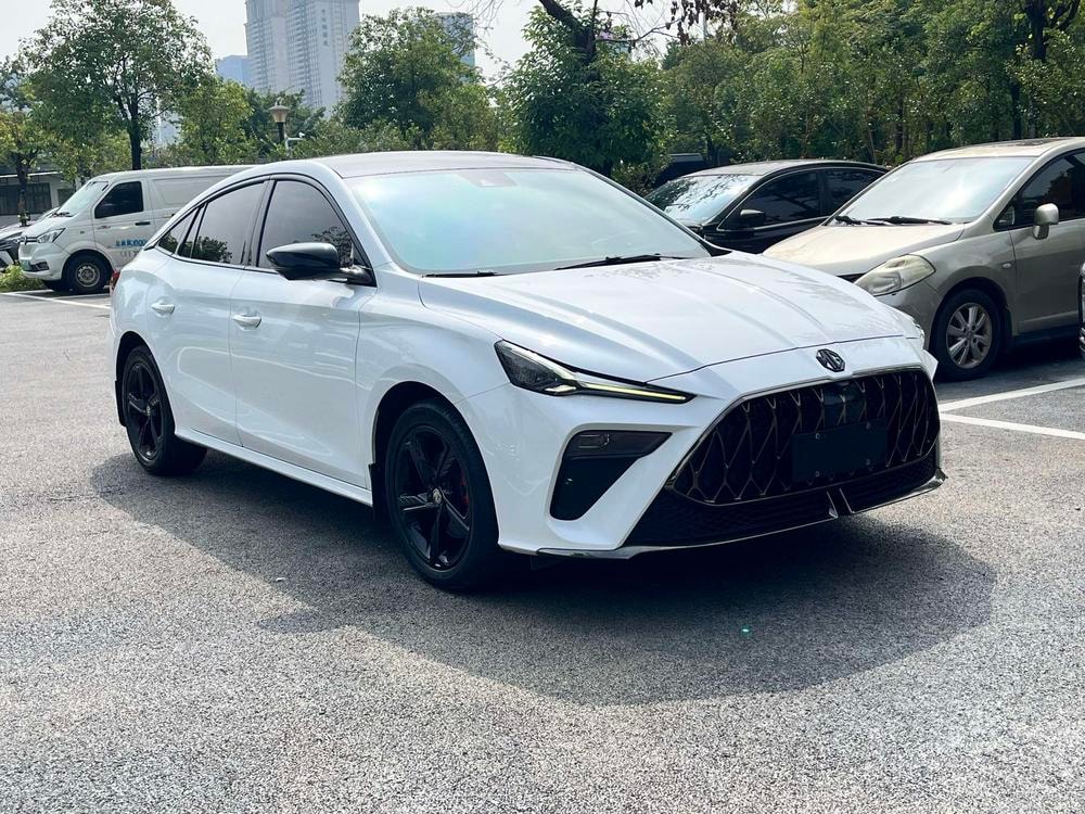 MG 5 Scorpio 2022 — фото автомобиля