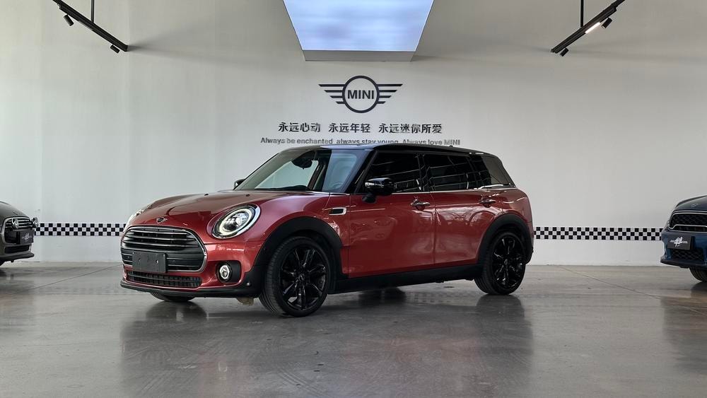 MINI CLUBMAN 2019 — фото автомобиля 1