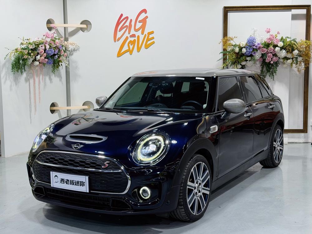 MINI CLUBMAN 2022 — фото автомобиля
