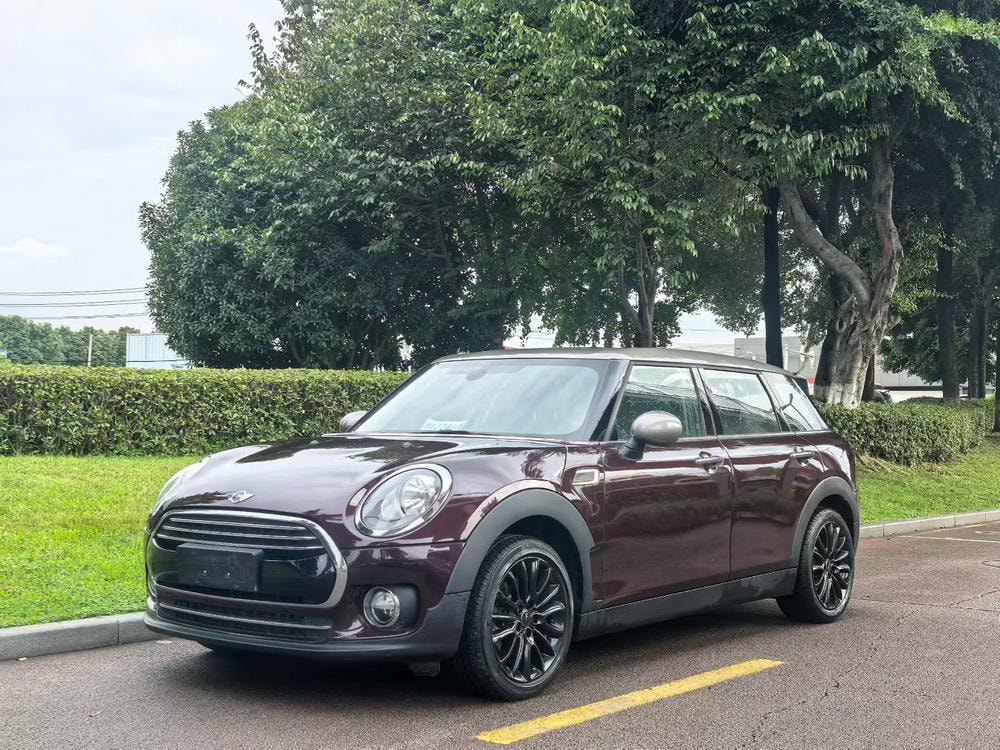 MINI CLUBMAN 2016 — фото автомобиля 1