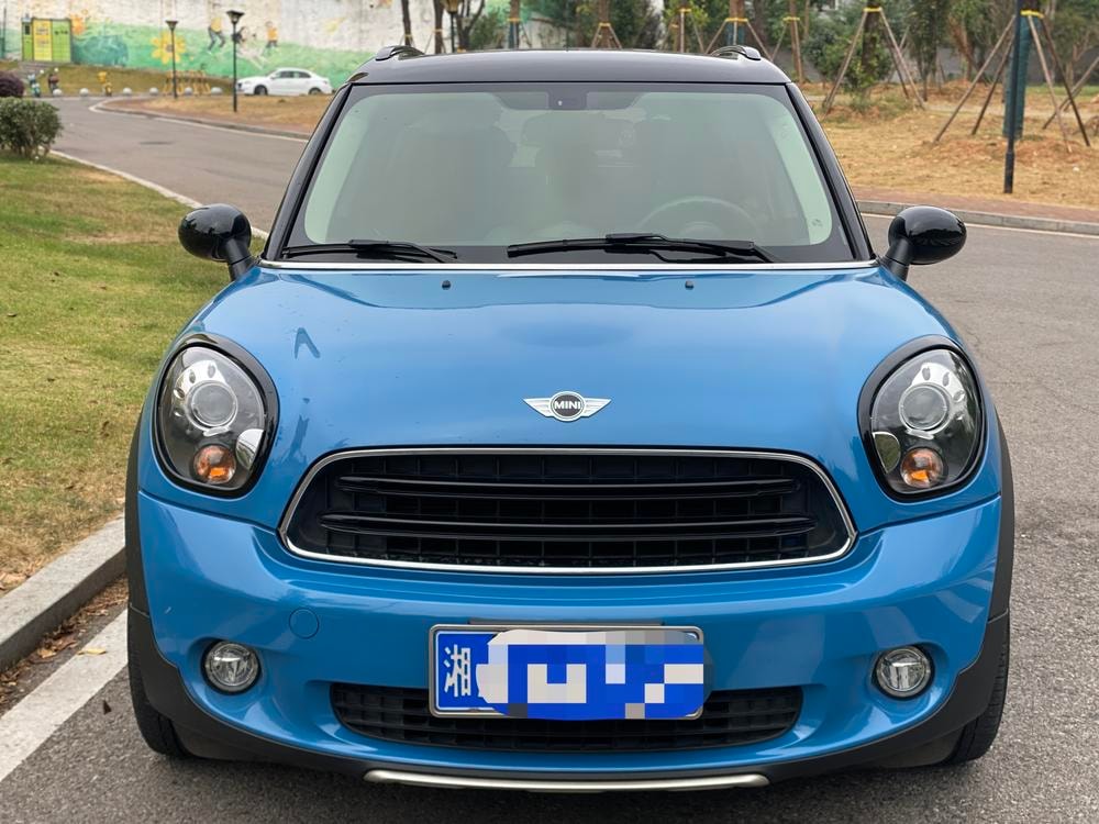 MINI COUNTRYMAN 2016 — фото автомобиля