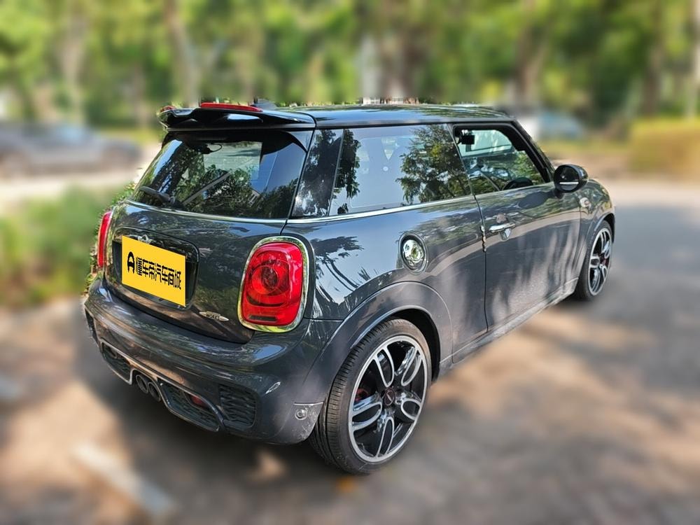 MINI JCW 2017 — фото автомобиля