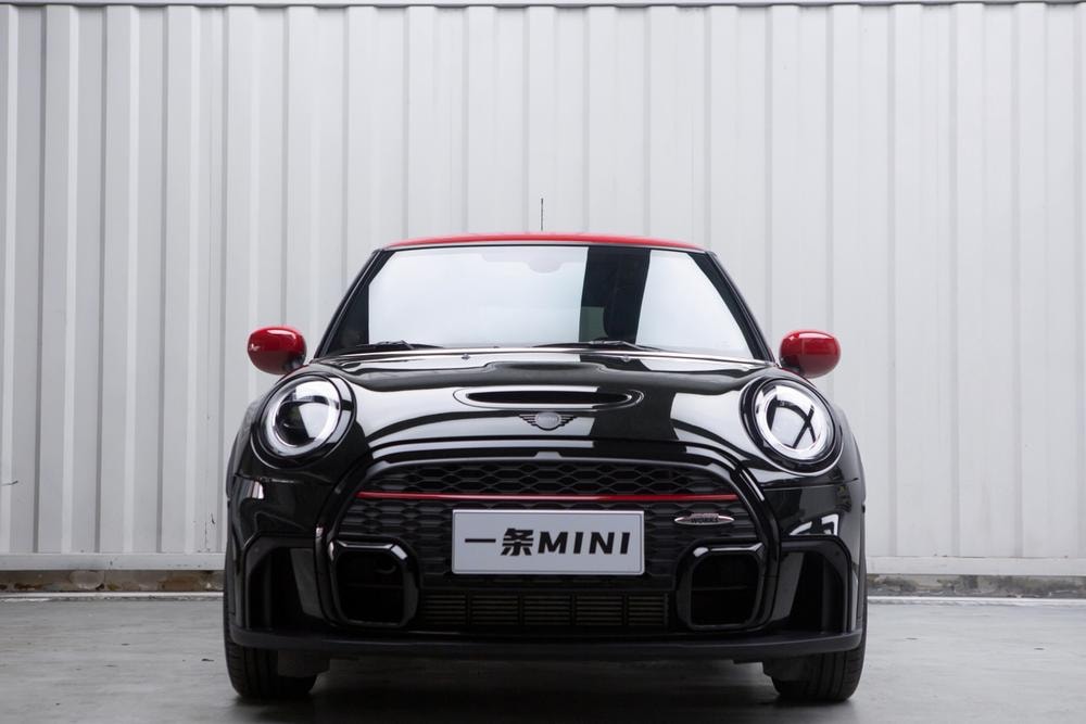 MINI JCW 2022 — фото автомобиля