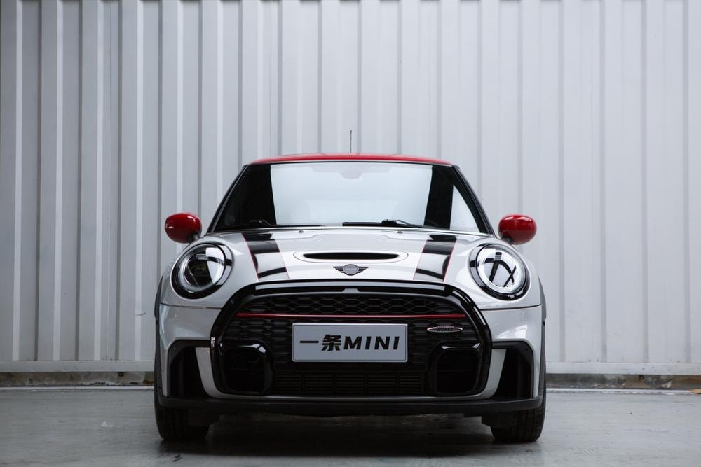 MINI JCW 2022 — фото автомобиля