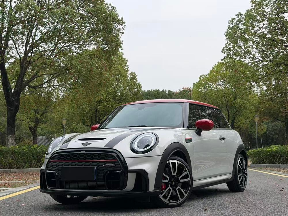 MINI JCW 2022 — фото автомобиля