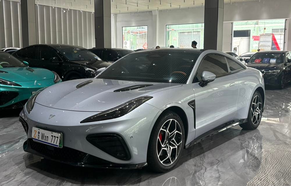 Neta GT 2023 — фото автомобиля 1