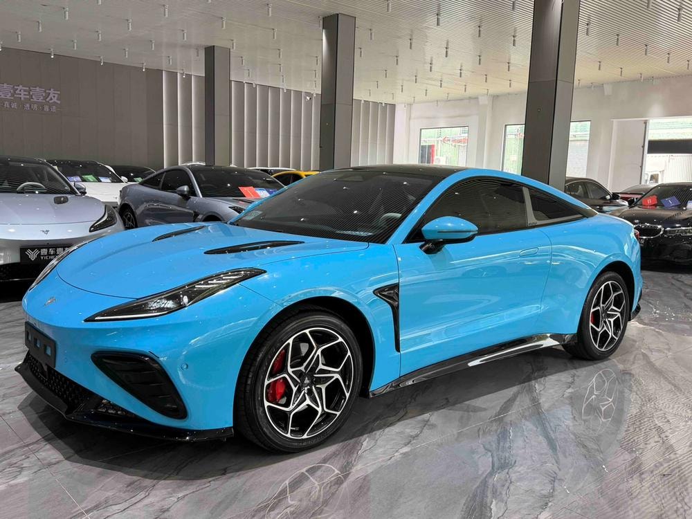 Neta GT 2023 — фото автомобиля 1