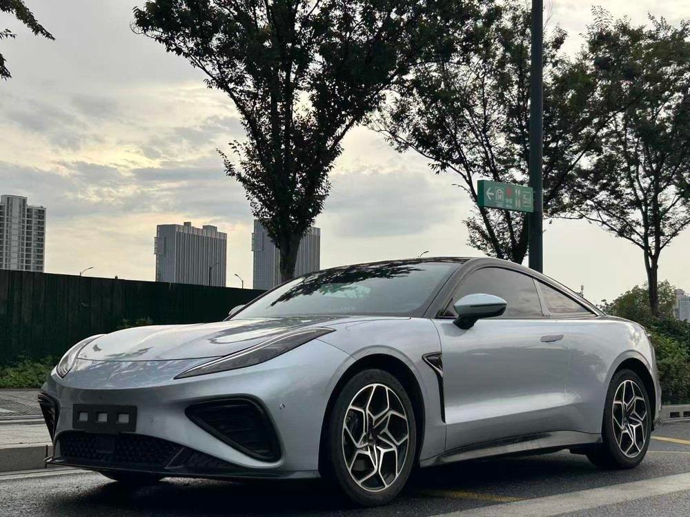 Neta GT 2023 — фото автомобиля