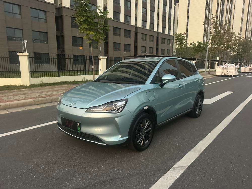 Neta V 2022 — фото автомобиля
