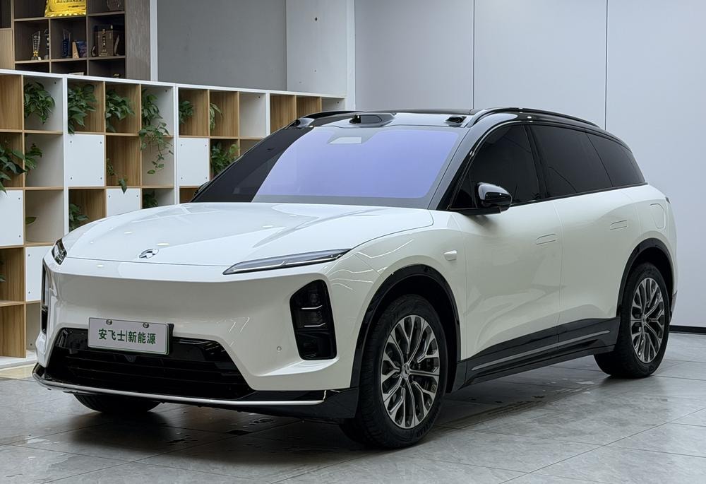NIO ES6 2025 — фото автомобиля 1