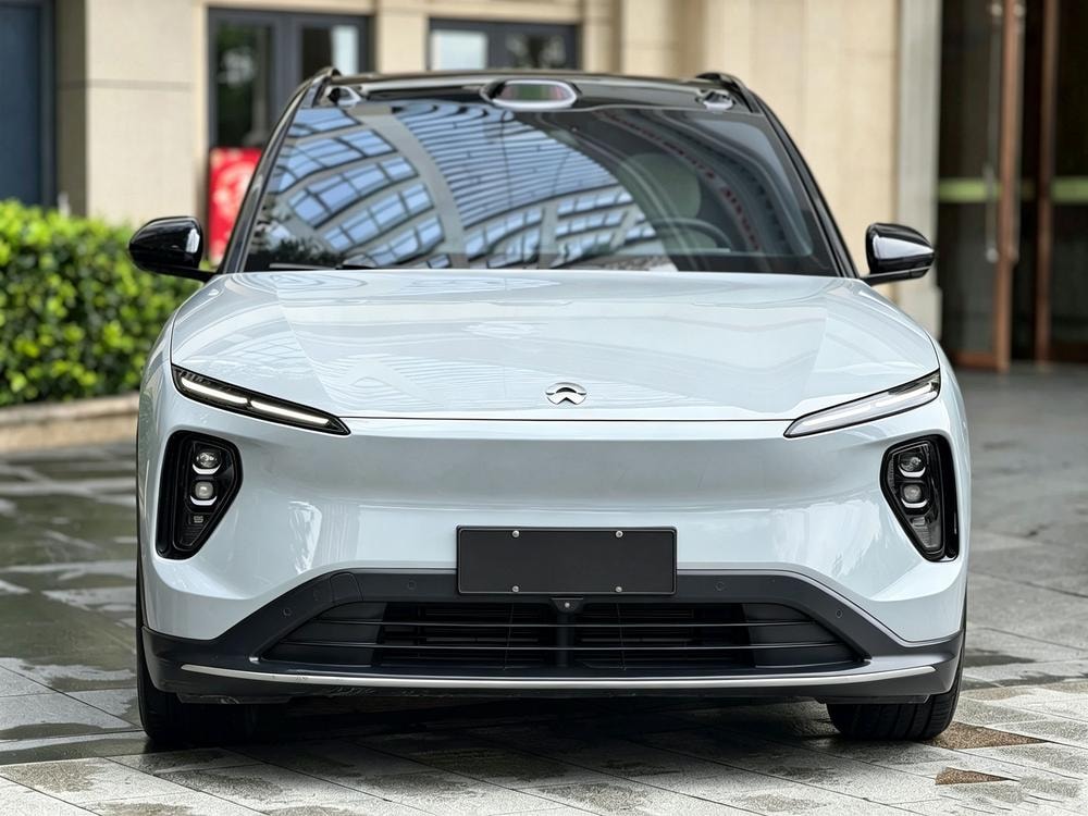 NIO ES6 2024 — фото автомобиля 1