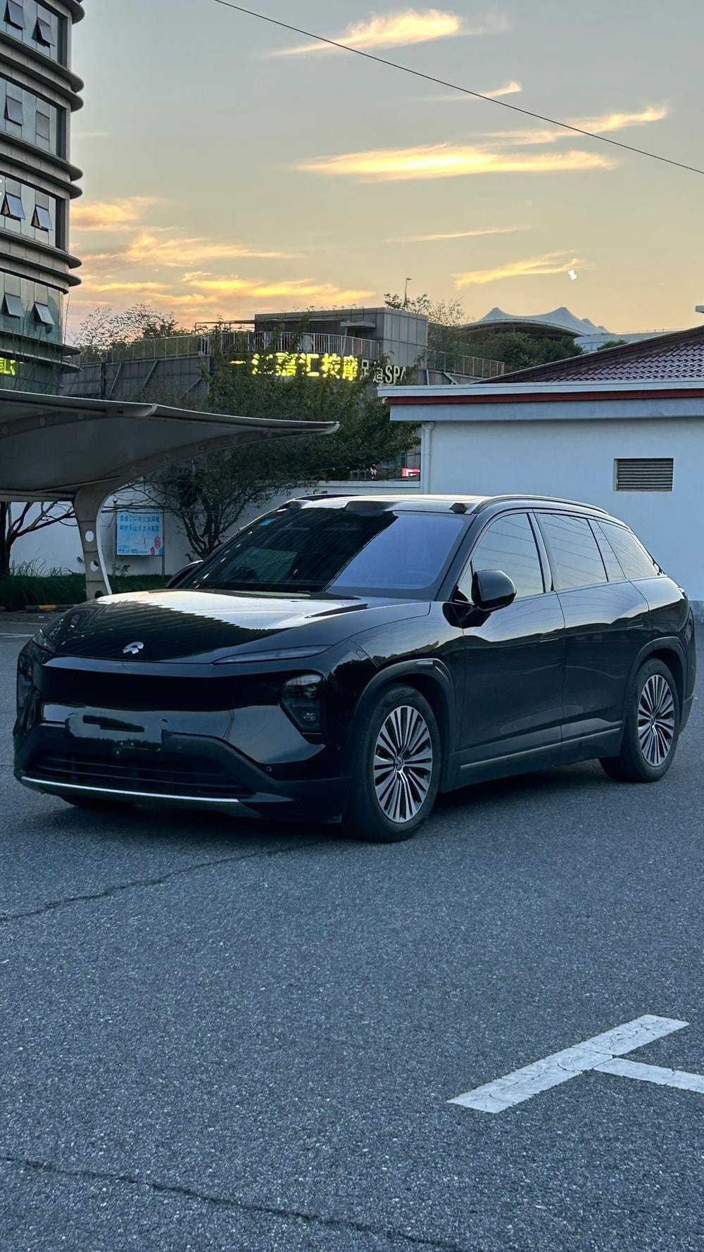 NIO ES7 2022 — фото автомобиля