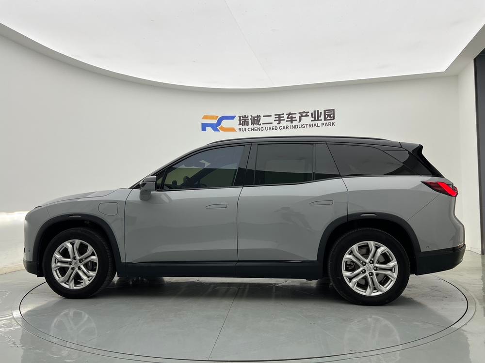 NIO ES8 2020 — фото автомобиля