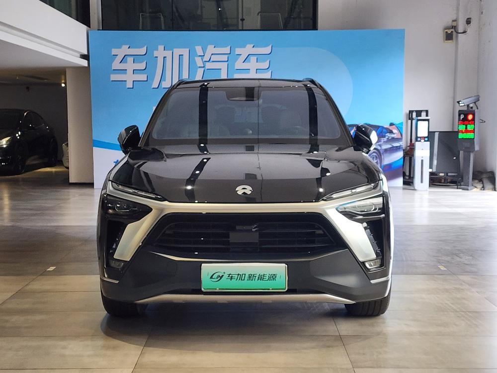 NIO ES8 2022 — фото автомобиля