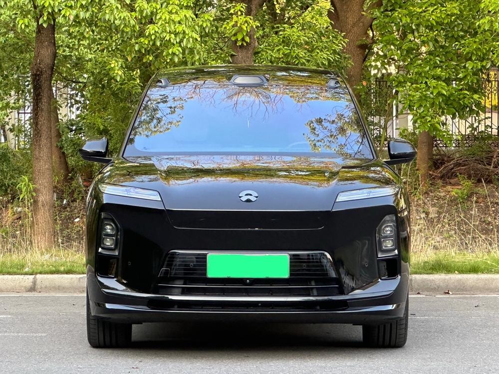 NIO ES8 2026 — фото автомобиля 1