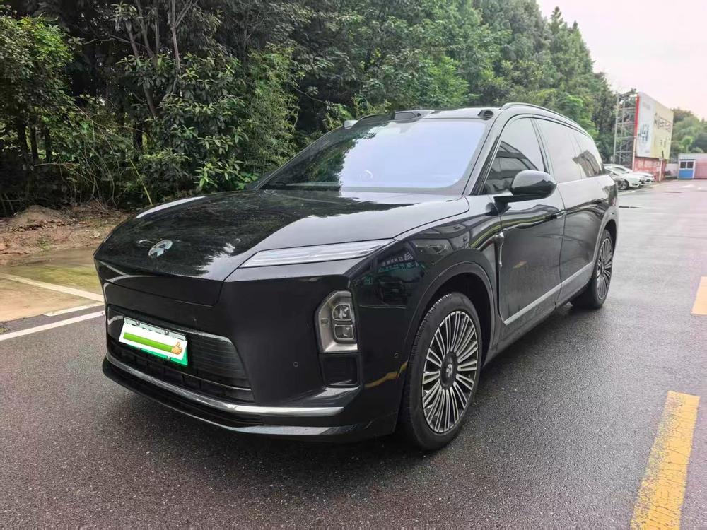NIO ES8 2026 — фото автомобиля 1