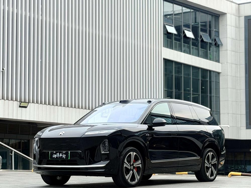 NIO ES8 2026 — фото автомобиля