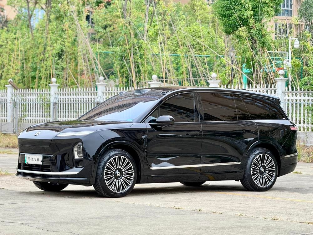 NIO ES8 2026 — фото автомобиля