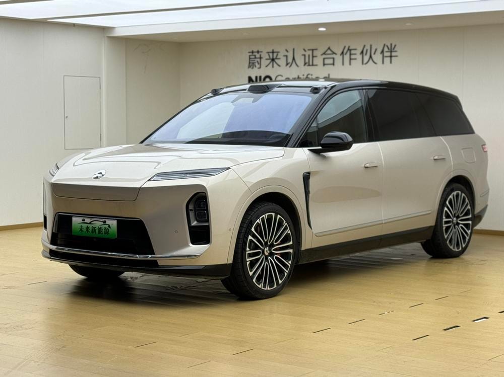 NIO ES8 2026 — фото автомобиля 1