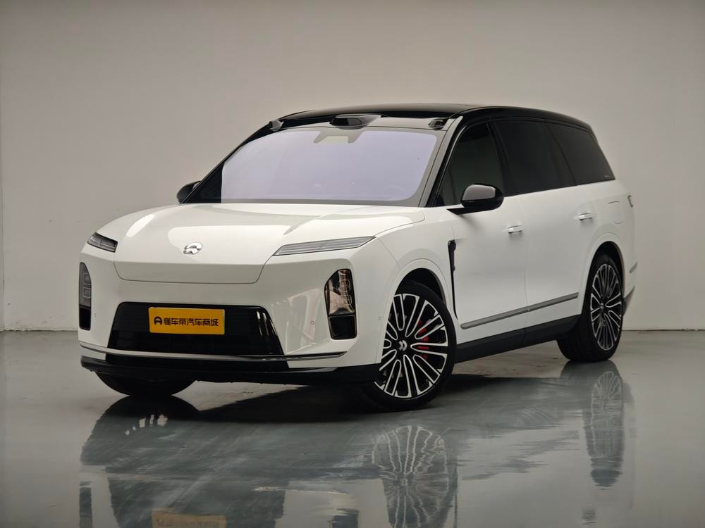 NIO ES8 2026 — фото автомобиля