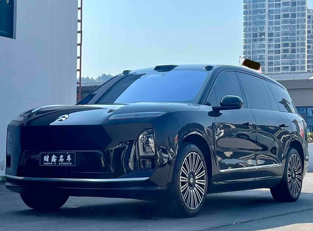 NIO ES8 2026 — фото автомобиля