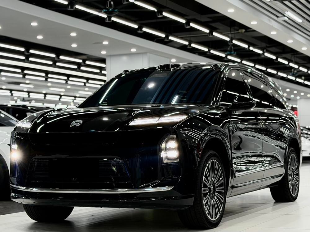 NIO ES8 2026 — фото автомобиля