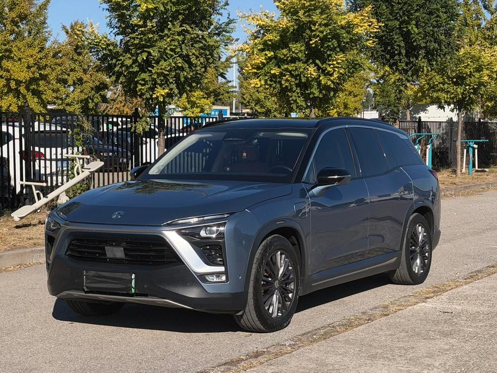 NIO ES8 2018 — фото автомобиля