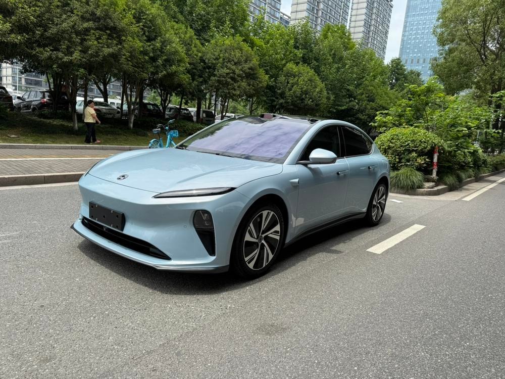 NIO ET5 2022 — фото автомобиля