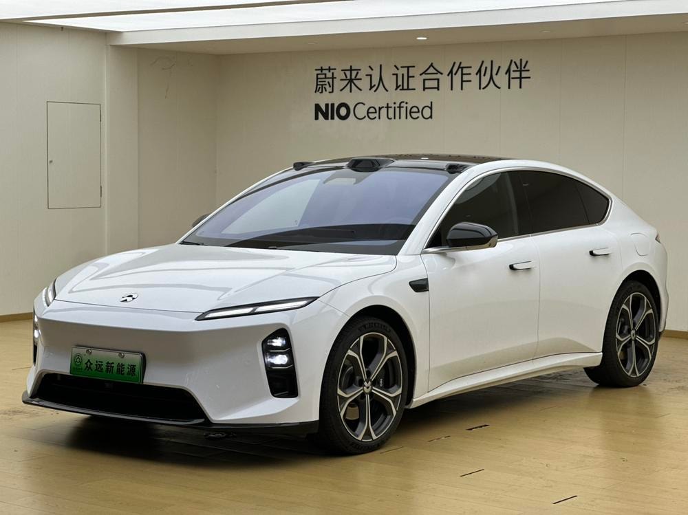 NIO ET5 2025 — фото автомобиля