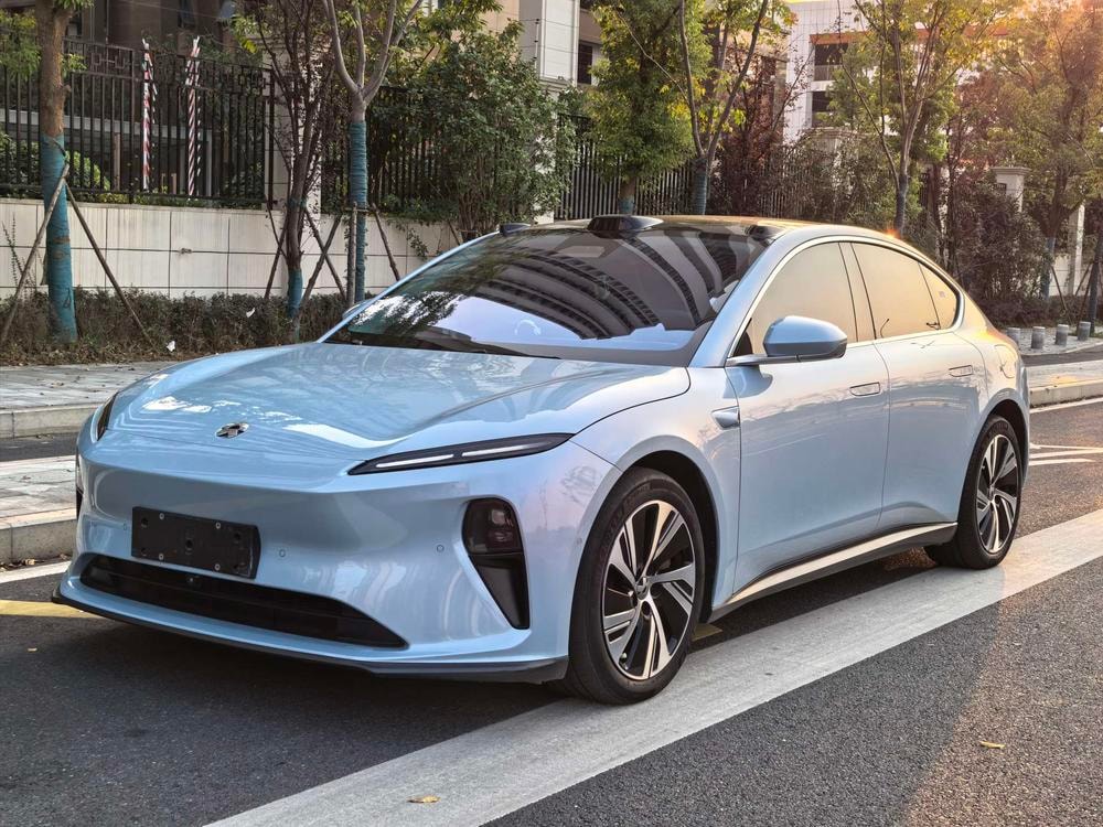 NIO ET5 2022 — фото автомобиля